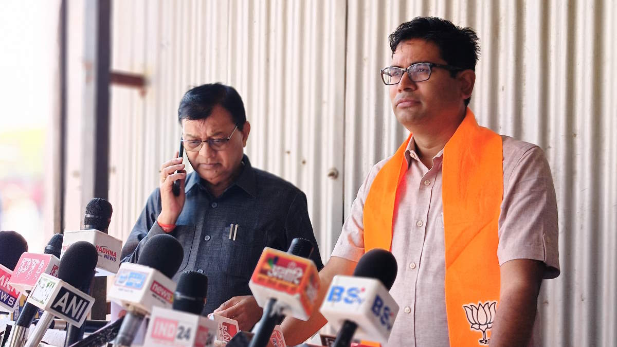 कांग्रेस की दूसरी सूची में देरी पर ओपी चौधरी का तंज, कहा- कांग्रेस डूबती नाव, जिससे कूदकर भागने को सब विवश… 1 op choudhary