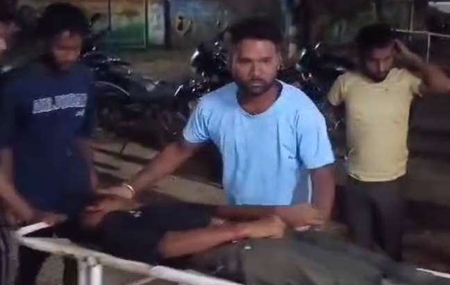 ब्रेकिंग न्यूज़: मॉर्निंग वॉक कर रहे 6 बच्चों को पिकअप वाहन ने रौंदा,2 की हालत गम्भीर 1 IMG 20241007 110506